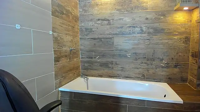 Snapshot of Bryce_Evans chatting on February 23, 2025, 6:45 pm Bryce Evans online show from February 23, 2025, 6:45 pm