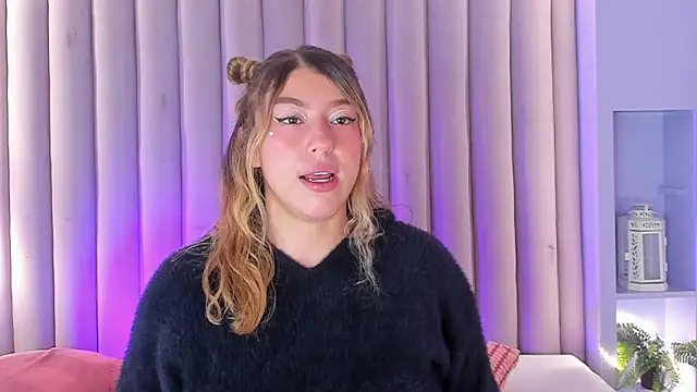 LilithSmith  online show from October 6, 2025, 11:40 am