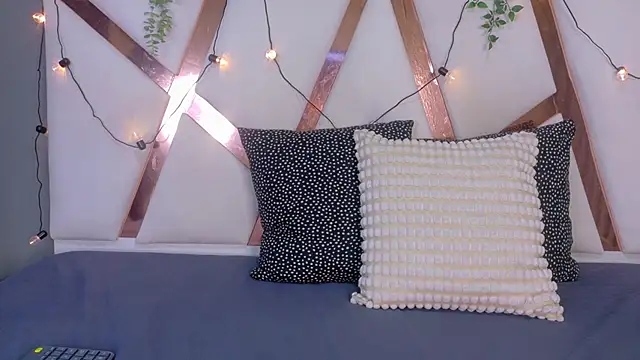 LilithSmith  online show from February 24, 2026, 11:41 am