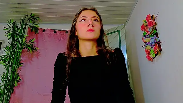 Snapshot of scarlet-jonesx chatting on May 15, 2026, 11:12 pm scarlet-jonesx online show from May 15, 2026, 11:12 pm
