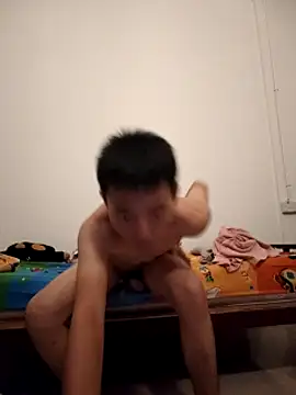 Snapshot of LiuQianXi5726 chatting on February 2, 2025, 12:19 am LiuQianXi5726 online show from February 2, 2025, 12:19 am