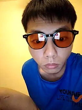 Snapshot of LiuQianXi5726 chatting on October 4, 2025, 1:20 pm LiuQianXi5726 online show from October 4, 2025, 1:20 pm