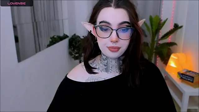 Dixi Pixi  online show from February 28, 2025, 5:37 am