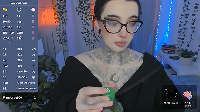 Dixi Pixi  online show from May 31, 2026, 5:15 am
