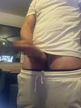 Snapshot of justepourvousbb chatting on September 12, 2025, 10:54 pm justepourvousbb online show from September 12, 2025, 10:54 pm