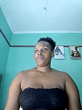 Snapshot of freaky_j_ chatting on January 30, 2025, 12:50 am freaky j  online show from January 30, 2025, 12:50 am