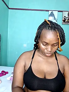 Snapshot of freaky_j_ chatting on March 3, 2025, 11:24 pm freaky j  online show from March 3, 2025, 11:24 pm