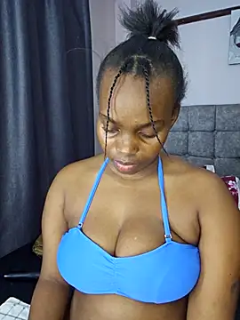 Snapshot of freaky_j_ chatting on October 19, 2025, 6:58 am freaky j  online show from October 19, 2025, 6:58 am
