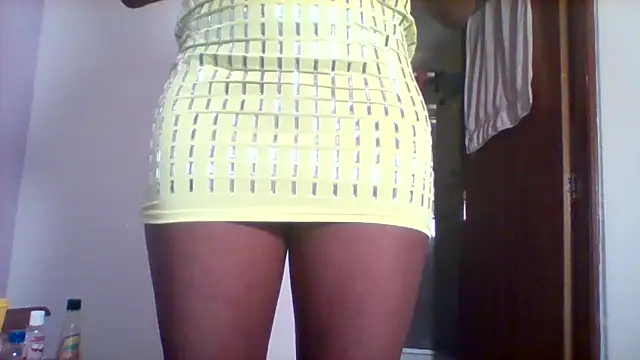 Snapshot of curvy_natallie chatting on April 14, 2026, 7:14 am curvy natallie online show from April 14, 2026, 7:14 am