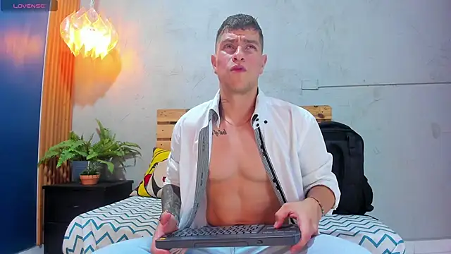 french sexx online show from February 15, 2025, 1:21 am