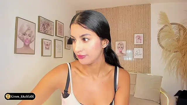 Kimm khalifa online show from February 13, 2025, 9:06 pm