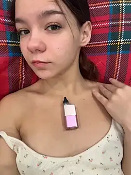 Snapshot of Times__Square chatting on December 16, 2025, 10:59 pm Times Square online show from December 16, 2025, 10:59 pm