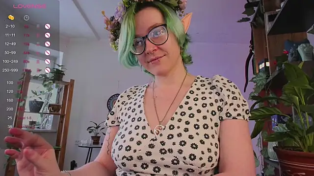 alisahug online show from January 27, 2025, 10:38 am