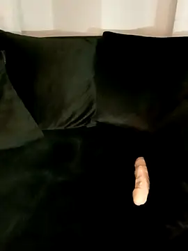 khaaleesiii online show from March 27, 2026, 9:25 pm