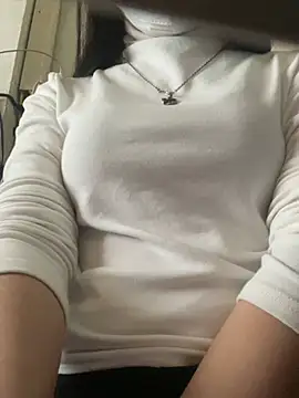 Tuongvy05 online show from December 23, 2024, 5:28 am