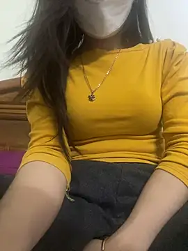 Tuongvy05 online show from January 1, 2025, 6:06 pm