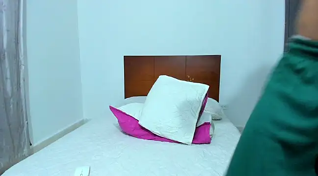 Snapshot of Chandler_ken chatting on March 17, 2025, 7:13 am Chandler ken online show from March 17, 2025, 7:13 am