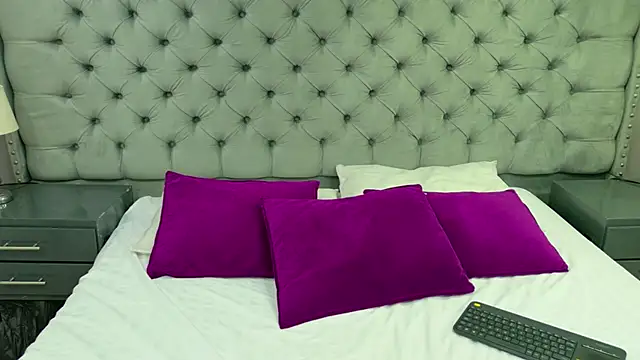 SamantaG online show from October 29, 2025, 1:46 pm