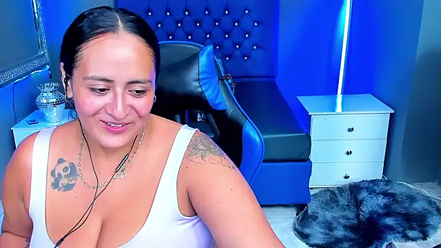 Snapshot of NikolPervertUnlimit chatting on September 12, 2025, 10:32 pm NikolPervertUnlimit online show from September 12, 2025, 10:32 pm