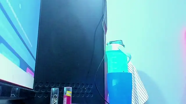 Snapshot of NikolPervertUnlimit chatting on October 26, 2025, 3:01 am NikolPervertUnlimit online show from October 26, 2025, 3:01 am