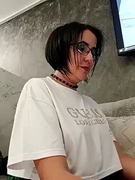 IsisBlake online show from January 30, 2025, 5:17 pm