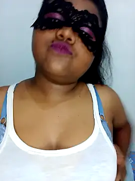 Snapshot of Sexy--queen1 chatting on October 3, 2025, 10:56 am Sexy--queen1 online show from October 3, 2025, 10:56 am