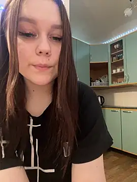 Marylallka5 online show from January 28, 2025, 8:26 pm