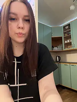 Marylallka5 online show from March 12, 2025, 4:13 pm