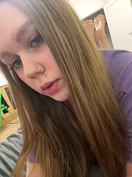 Marylallka5 online show from March 2, 2026, 4:47 am