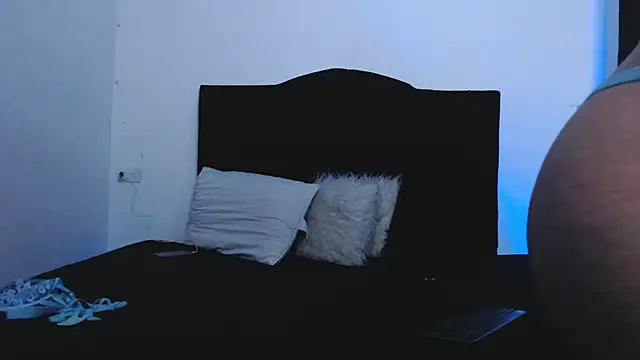 Jennifer Louisee online show from February 13, 2025, 7:13 am