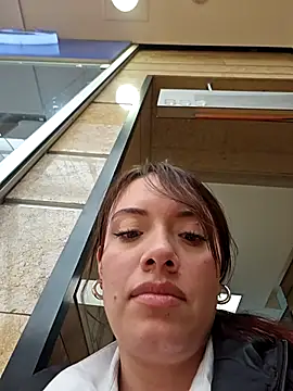 Snapshot of valery_mora chatting on February 21, 2025, 4:48 pm valery mora online show from February 21, 2025, 4:48 pm