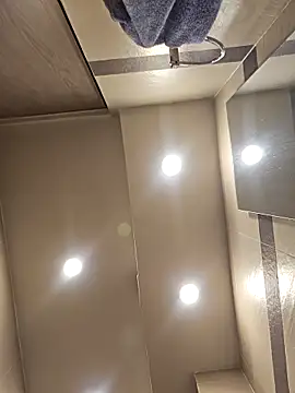 Snapshot of valery_mora chatting on March 13, 2025, 1:29 pm valery mora online show from March 13, 2025, 1:29 pm