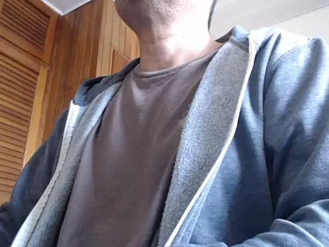 lover camer online show from October 27, 2025, 1:48 pm