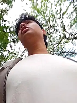 Snapshot of _Ottis_ chatting on February 22, 2026, 2:37 pm Ottis online show from February 22, 2026, 2:37 pm