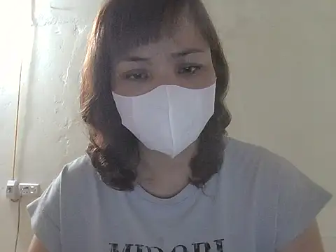 Angela-Eira online show from May 8, 2026, 8:47 pm