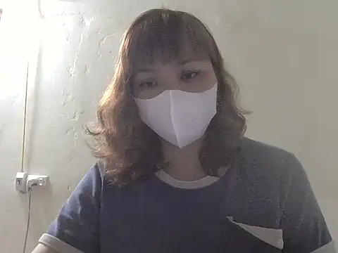 Angela-Eira online show from May 21, 2026, 9:11 pm