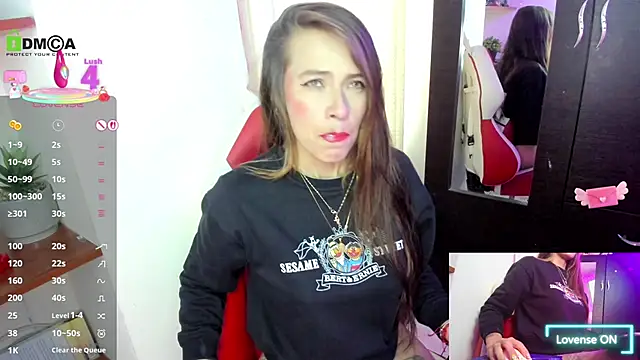 sweetlittlelisa online show from November 16, 2025, 10:04 pm