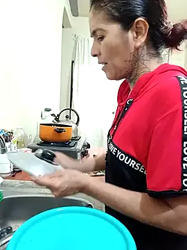 Dakary hot online show from November 27, 2025, 6:54 pm