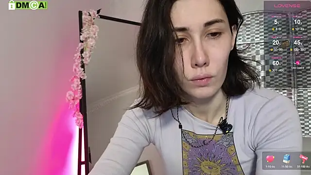 KawaiiNullify online show from April 23, 2026, 3:30 am