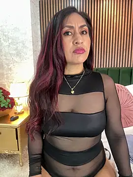 MonicaMoret online show from February 20, 2026, 12:38 pm