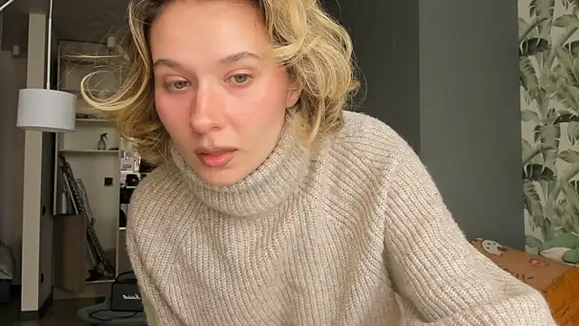 Lilith lutherlow online show from March 27, 2026, 12:27 pm