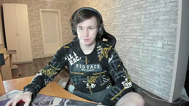 Snapshot of iliaskrislove chatting on March 10, 2025, 8:34 pm iliaskrislove online show from March 10, 2025, 8:34 pm