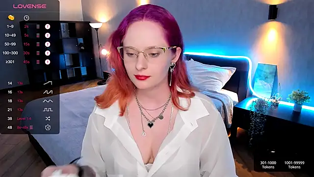 Snapshot of Aemilia_ chatting on January 14, 2025, 12:14 pm Aemilia online show from January 14, 2025, 12:14 pm