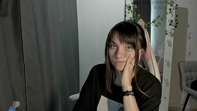 MashkaRay online show from September 11, 2025, 11:54 am