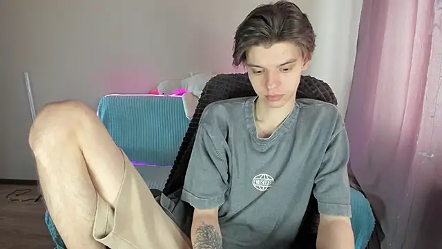 Liam sexy1 online show from March 18, 2025, 8:14 am