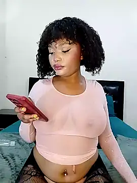 Snapshot of Sugartonguexx chatting on November 5, 2025, 9:59 pm Sugartonguexx online show from November 5, 2025, 9:59 pm