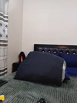 Snapshot of Sugartonguexx chatting on January 6, 2026, 8:23 pm Sugartonguexx online show from January 6, 2026, 8:23 pm