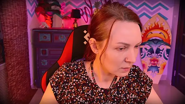 VandaRossi online show from November 4, 2025, 9:52 am