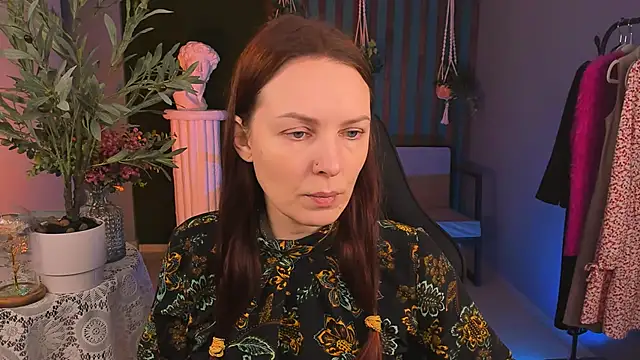 VandaRossi online show from November 22, 2025, 9:41 am