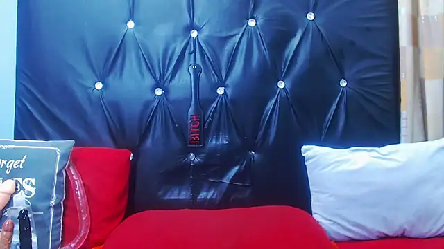 Snapshot of spicydiver38 chatting on February 4, 2026, 8:25 pm spicydiver38 online show from February 4, 2026, 8:25 pm